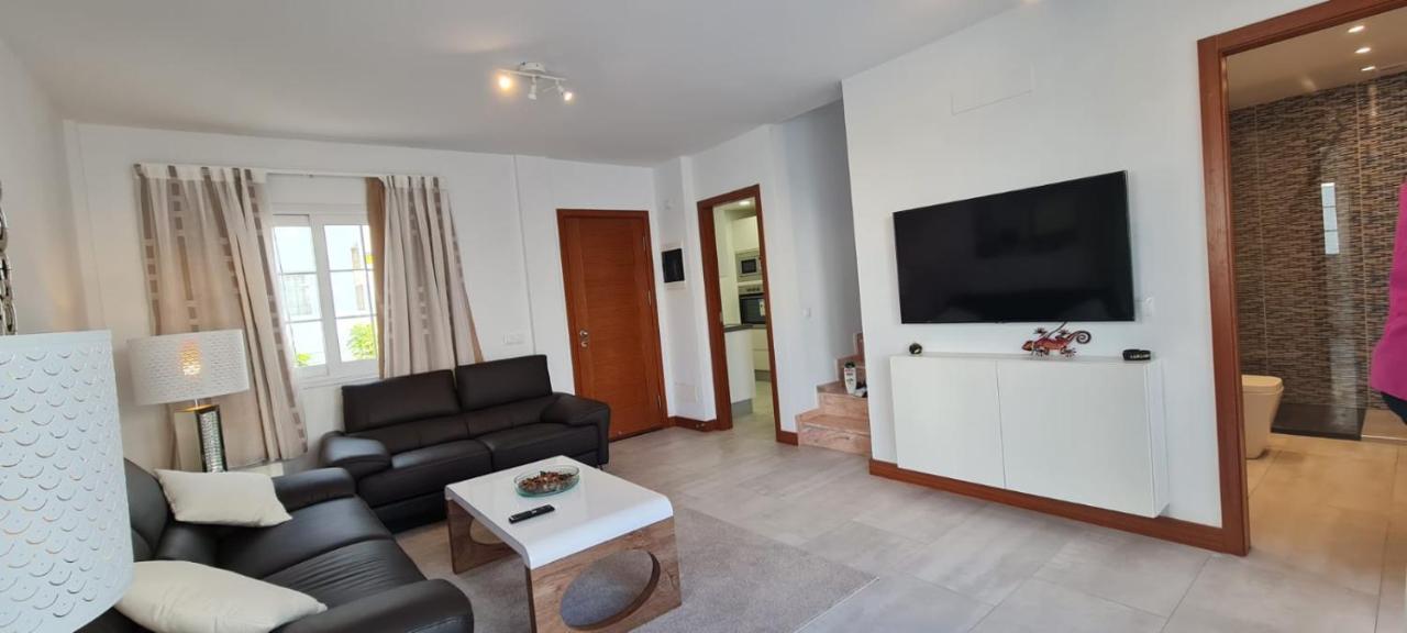 Villa Pousadoiro Playa Blanca  Ngoại thất bức ảnh