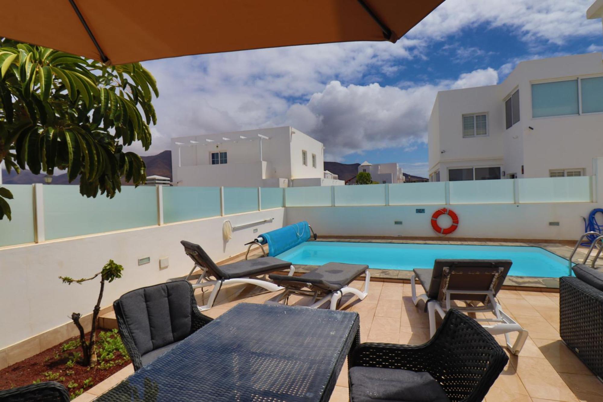 Villa Pousadoiro Playa Blanca  Ngoại thất bức ảnh